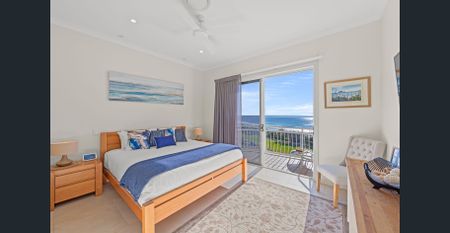 Beachside Penthouse in the Heart of Alexandra Headland - Photo 4