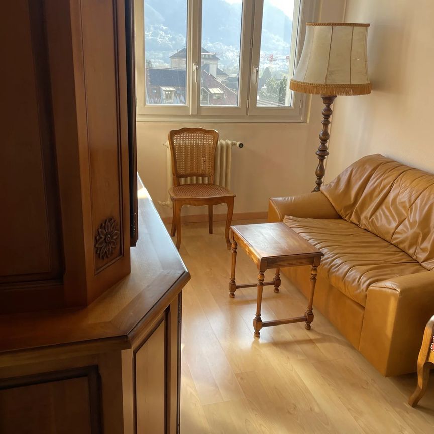 Location Appartement 4 pièces 98m² SALLANCHES 74700 - Photo 1
