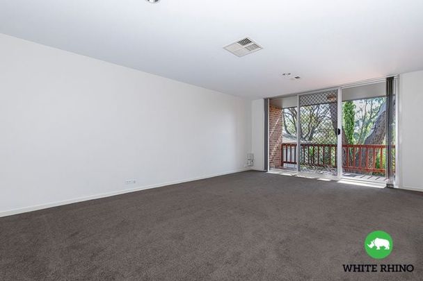 12/2-18 Furlong Road, Queanbeyan - Photo 1