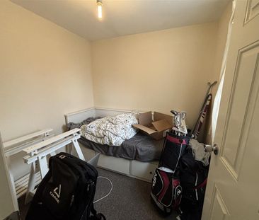Cropthorne Road South, Bristol - Photo 4