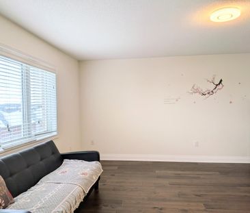 For Lease - 115 Herefordshire Crescent, East Gwillimbury, Ontario - Photo 5