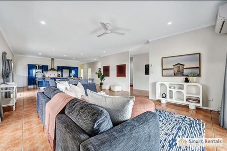 11 Saint Pauls Court, Mount Louisa QLD 4814 - House For Rent | Domain - Photo 2