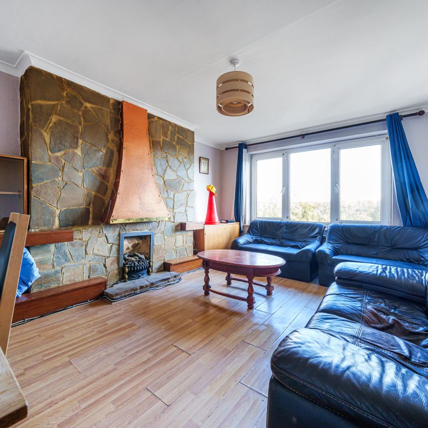 4 bedroom semi-detached house to rent - Photo 1