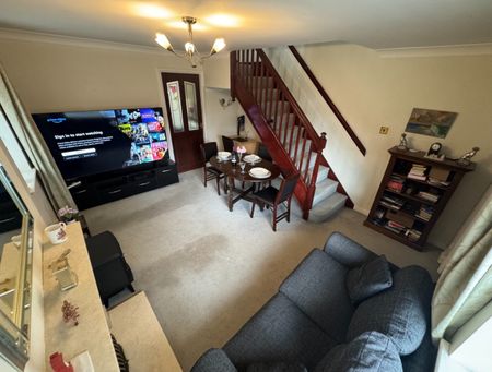 2 Bed Semi-Detached House, Amberley Close, L6 - Photo 4