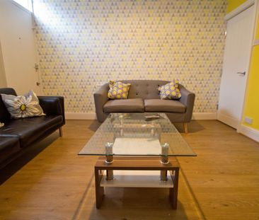 School View, Hyde Park, LS6 1EN, Leeds - Photo 5