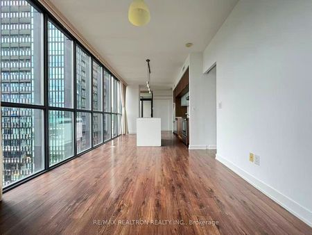 For Lease - 110 Charles Street Unit# 1902, Toronto, Ontario - Photo 2
