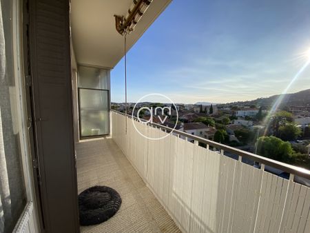 Location Appartement 2 pièces 41m² LA VALETTE DU VAR 83160 - Photo 5