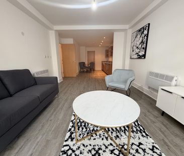 1 bedroom flat to rent - Photo 2