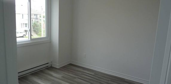 5 ½ à louer, style condo, Terrebonne, avec inclusions - Photo 2