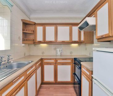 1 bedroom retirement property to rent - Photo 3