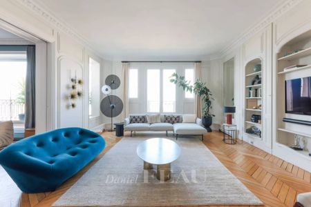 Location appartement, Paris 16ème (75016), 6 pièces, 242.01 m², ref 85774266 - Photo 2