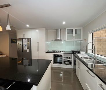 Spacious Family Living in the Heart of Ormiston - Photo 6