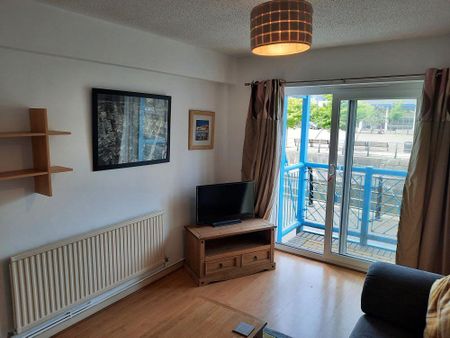 2 bedroom apartment to rent - Photo 2
