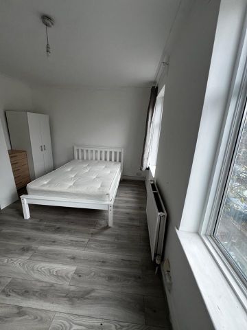 2 Bed Flat, Asplins Road, N17 - Photo 4