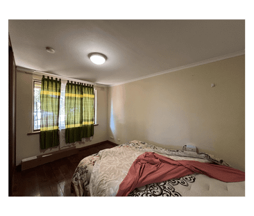 Fully Furnished 3-Bedroom 1-Bathroom Home for Rent in Campbelltown - Photo 6
