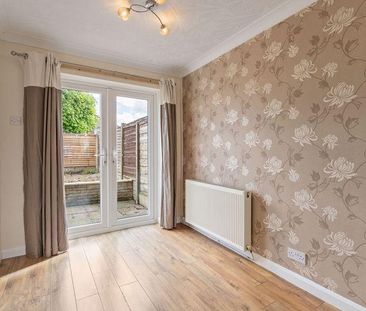 2 bedroom semi-detached house to rent - Photo 3