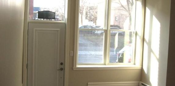 SUPER 3 1/2 ENSOLLEILLÉ - Photo 2