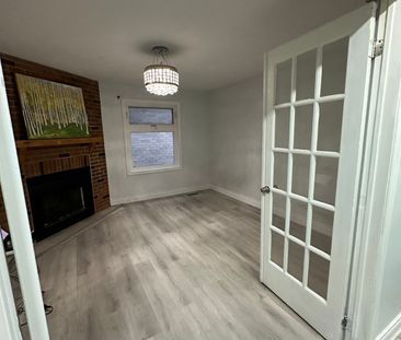 For Lease - 5056 Sunray Drive, Mississauga, Ontario - Photo 1