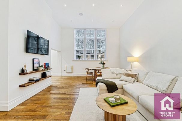 3 bedroom flat to rent - Photo 1