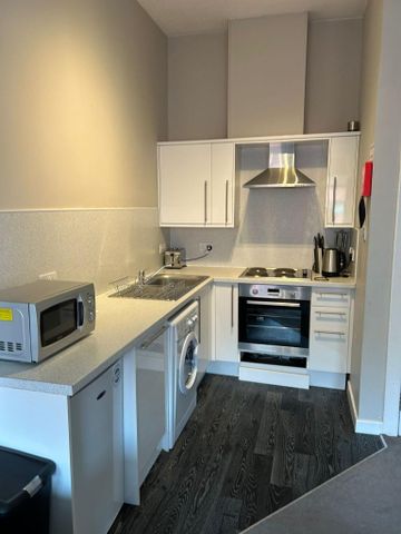 2 bedroom flat to rent - Photo 5