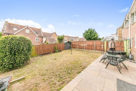 Kingfisher Drive - Photo 3