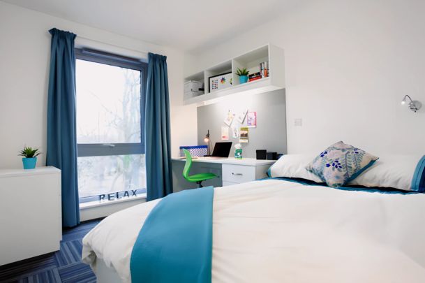 Premium En-suite - Photo 1