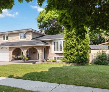 Detached Home For Lease | W9239445 - Photo 4