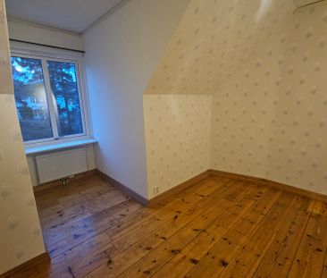 Ribegatan, Kista - Photo 3