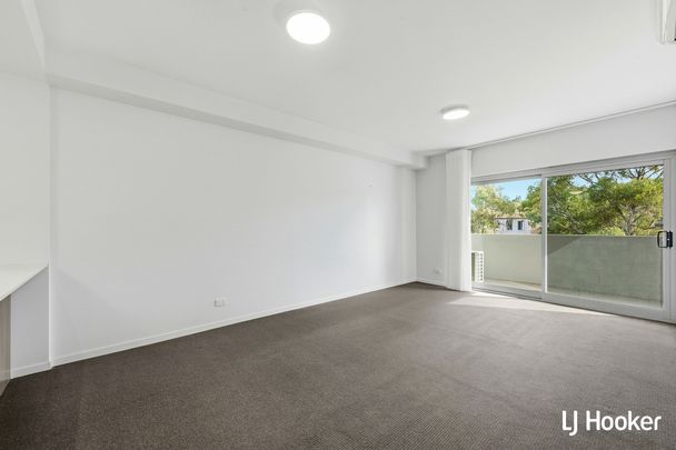 211/82 Thynne Street, Bruce ACT, Belconnen - Photo 1
