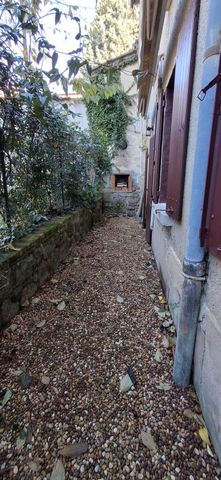 Location Appartement 2 pièces 39m² STE FOY LES LYON 69110 - Photo 3
