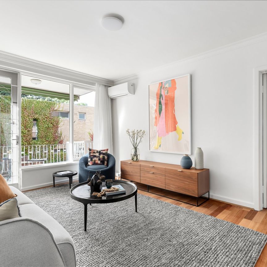 Thinking of selling? Contact our agent - Photo 1