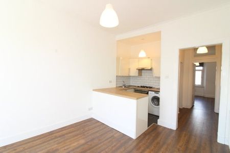 Paisley Road, Renfrew - Photo 3
