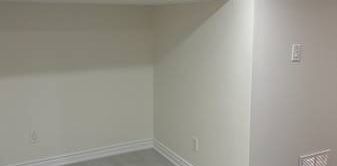 1 Bedroom Basement Apartment in Downtown Toronto - All Inclusive - Photo 2