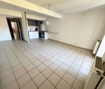 Location Appartement 3 pièces 65m² PONT DE VAUX 01190 - Photo 1