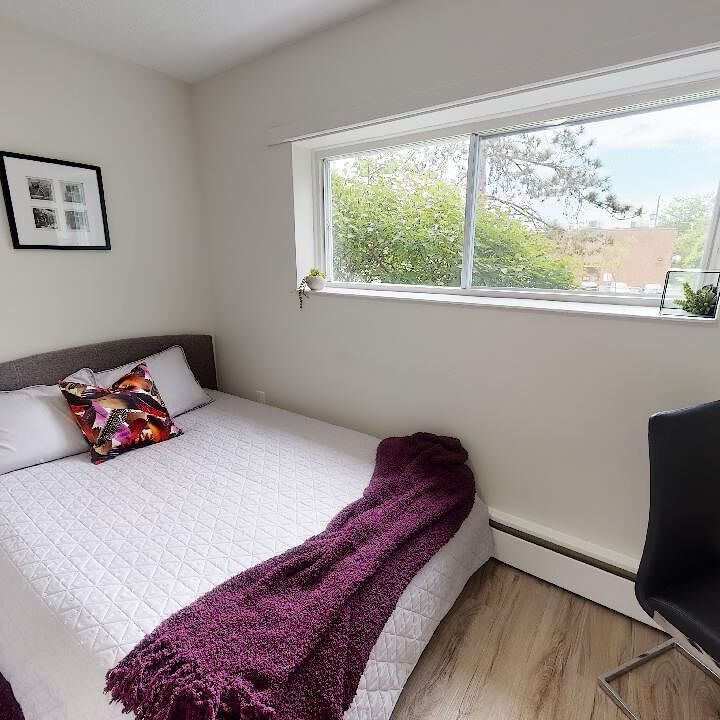 1394 Highgate Rd, Centrepointe, Ottawa, ON - Photo 1