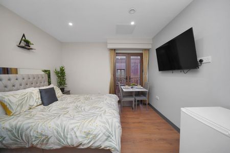 Studio to rent - Photo 2