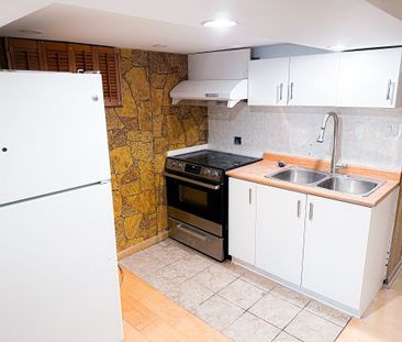 For Lease - 74 Castle Hill Drive Unit# Basement 2, Toronto, Ontario - Photo 3