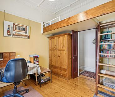 Charming family home peacefully nestled in the prestigious Toxteth ... - Photo 5