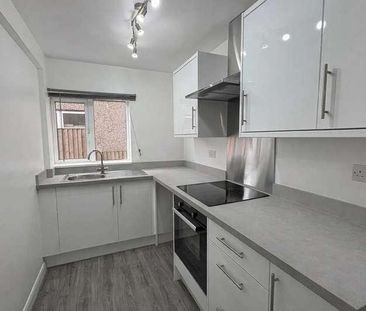 Fitzgilbert Road, Colchester, CO2 - Photo 6