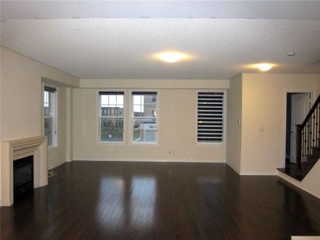 For Lease - 80 Cathedral High Street Unit# 2, Markham, Ontario - Photo 4