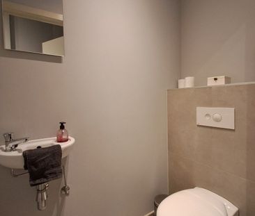 Ruim gelijkvloers appartement te Oostveld. - Photo 6