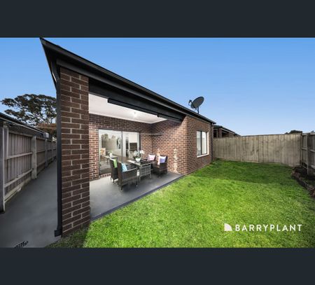 5 Stourhead Avenue, Mernda, Vic 3754 - Photo 5