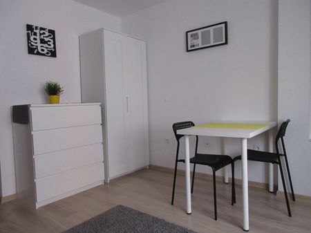 Łódź Łódź-Górna, Pabianicka - Photo 5