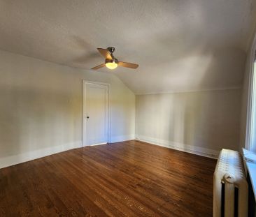 For Lease - 43 Glendora Avenue, Toronto, Ontario - Photo 6