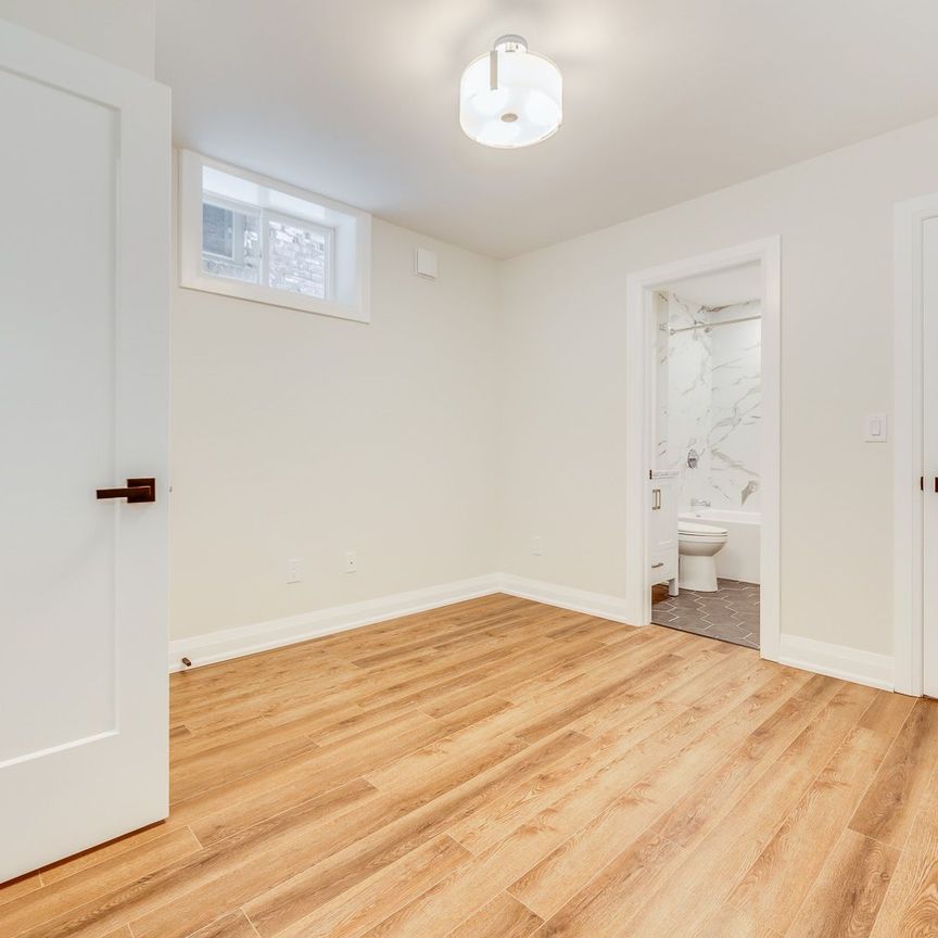 For Lease - 17 Lockwood Road Unit# C, Toronto, Ontario - Photo 1