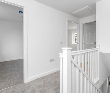 3 bedroom detached house to rent - Photo 4