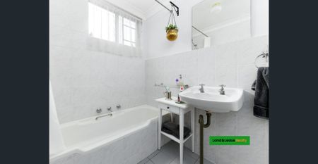 Two bedroom With Garage Unit for rent at Lakemba - Photo 2