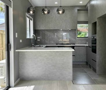 Near New Family Home in Handy Location - Photo 3