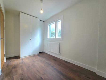 4 bedroom apartment to rent - Photo 2
