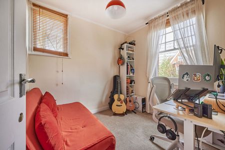 Available unfurnished from 06/02/2026 - Photo 5